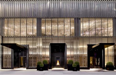 BACCARAT HOTEL NEW YORK .
